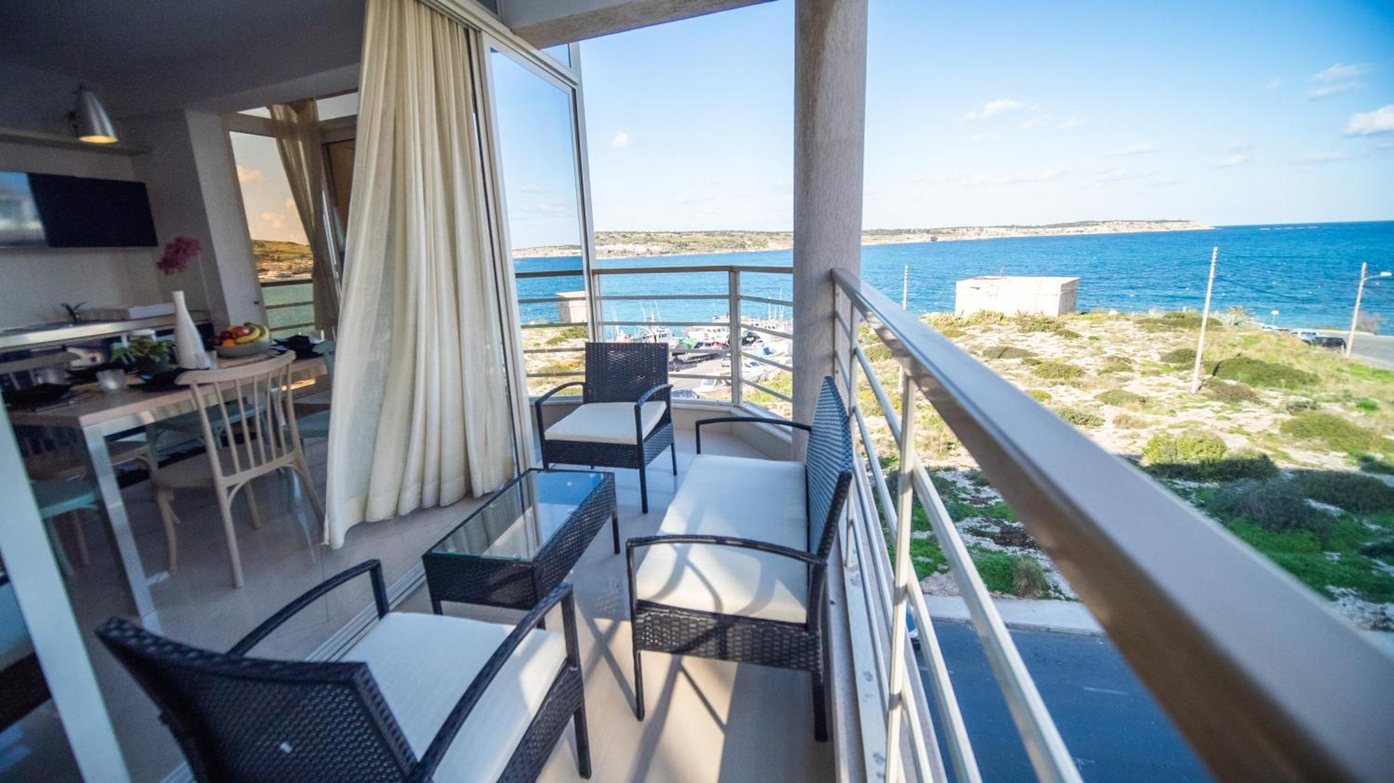 Mellieha Bay 3 Bedroom Apartment "Coastal Comfort" المظهر الخارجي الصورة